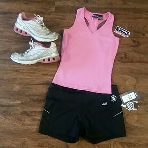 Old College Inn razorback tank w/ built in bra